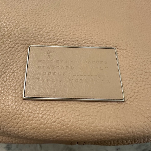 Marc Jacob’s hobo style pebbled leather bag - Picture 2 of 8